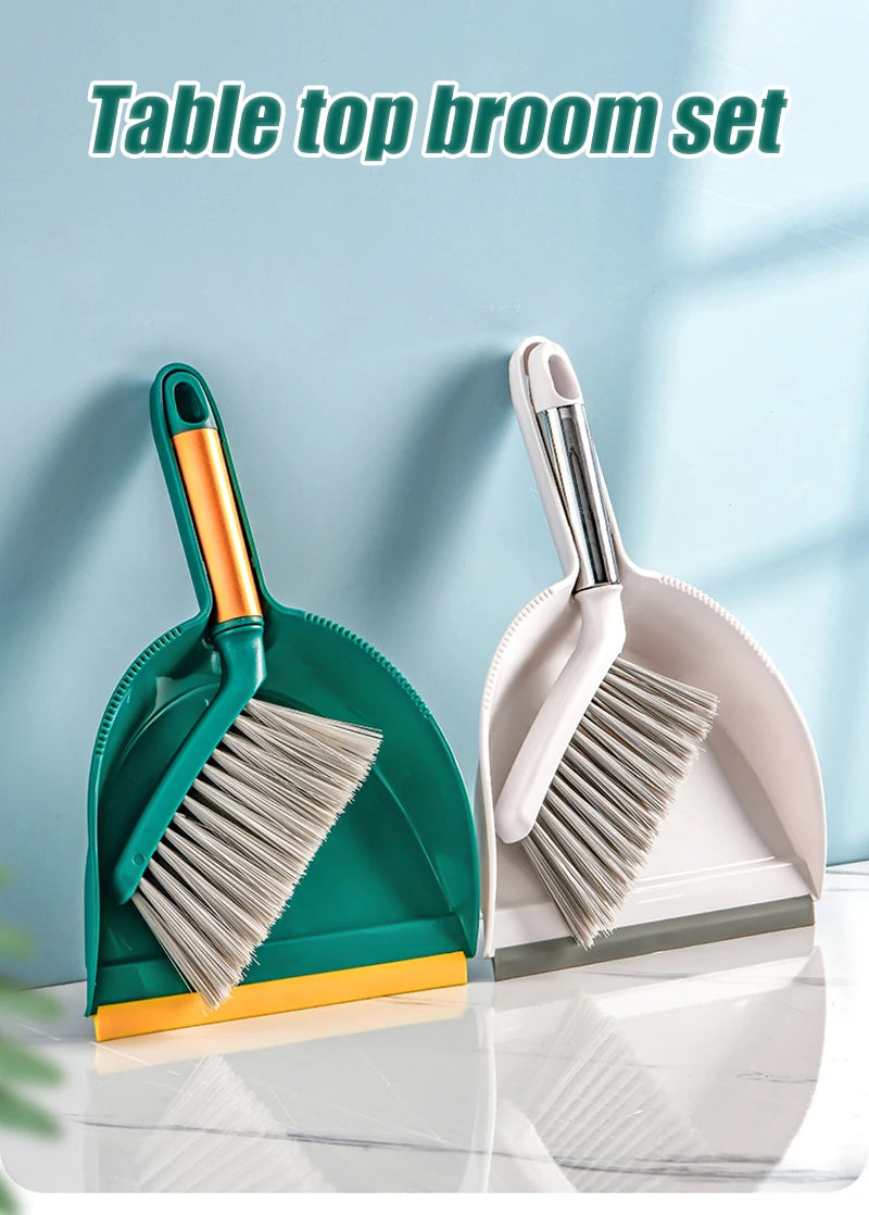 Pá com Escova 2 em 1 – Praticidade e Agilidade na Limpeza da Sua Casa